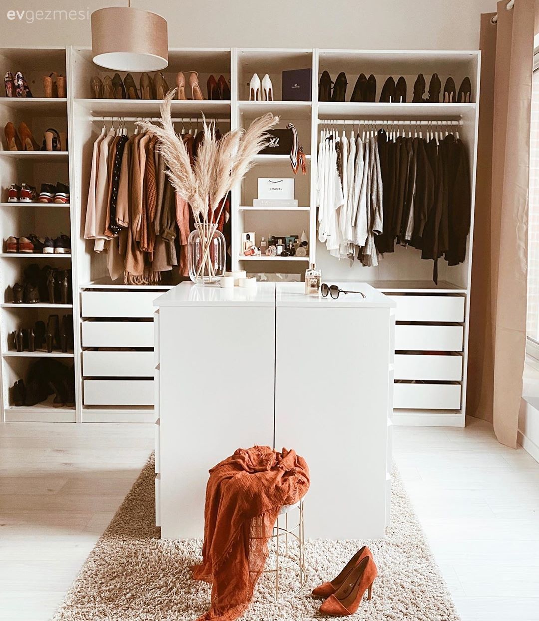 Nötr ve Toprak Tonlar Bu Evin Ruhuna Çok Yakışmış!