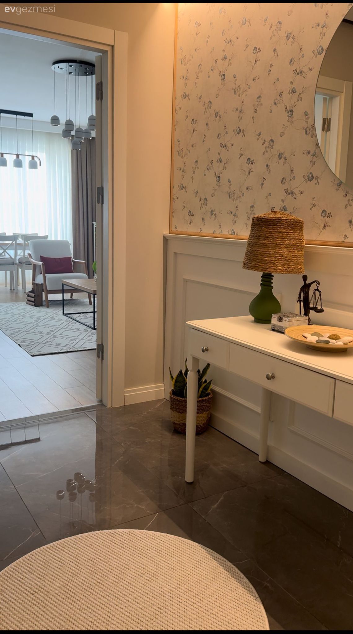 Öncesi&Sonrası: Değişimi Çok Seven Bu Evde Duvarlar Hep Hareketli!