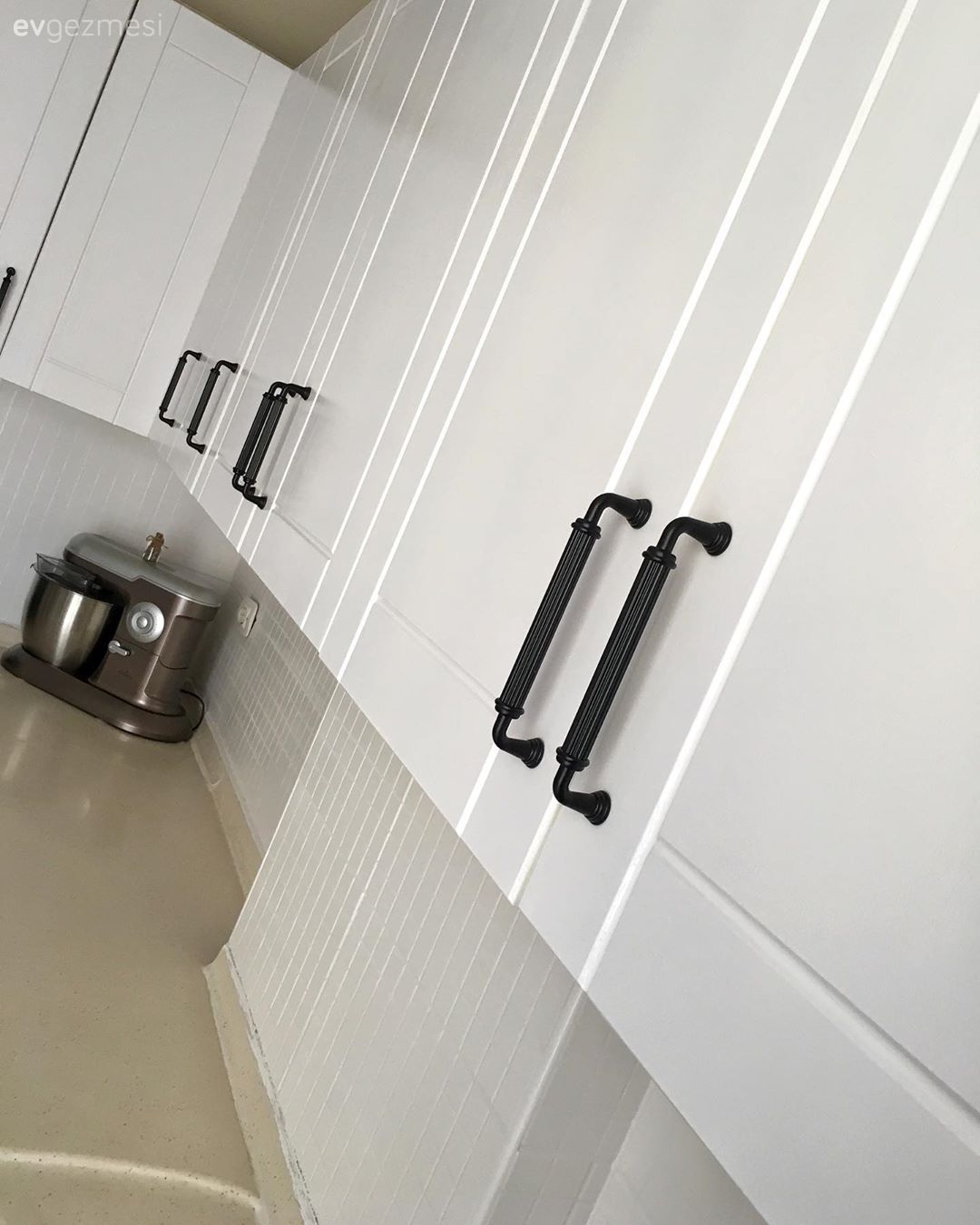 Öncesi&Sonrası: 300 TL'ye Yepyeni Bir Mutfak