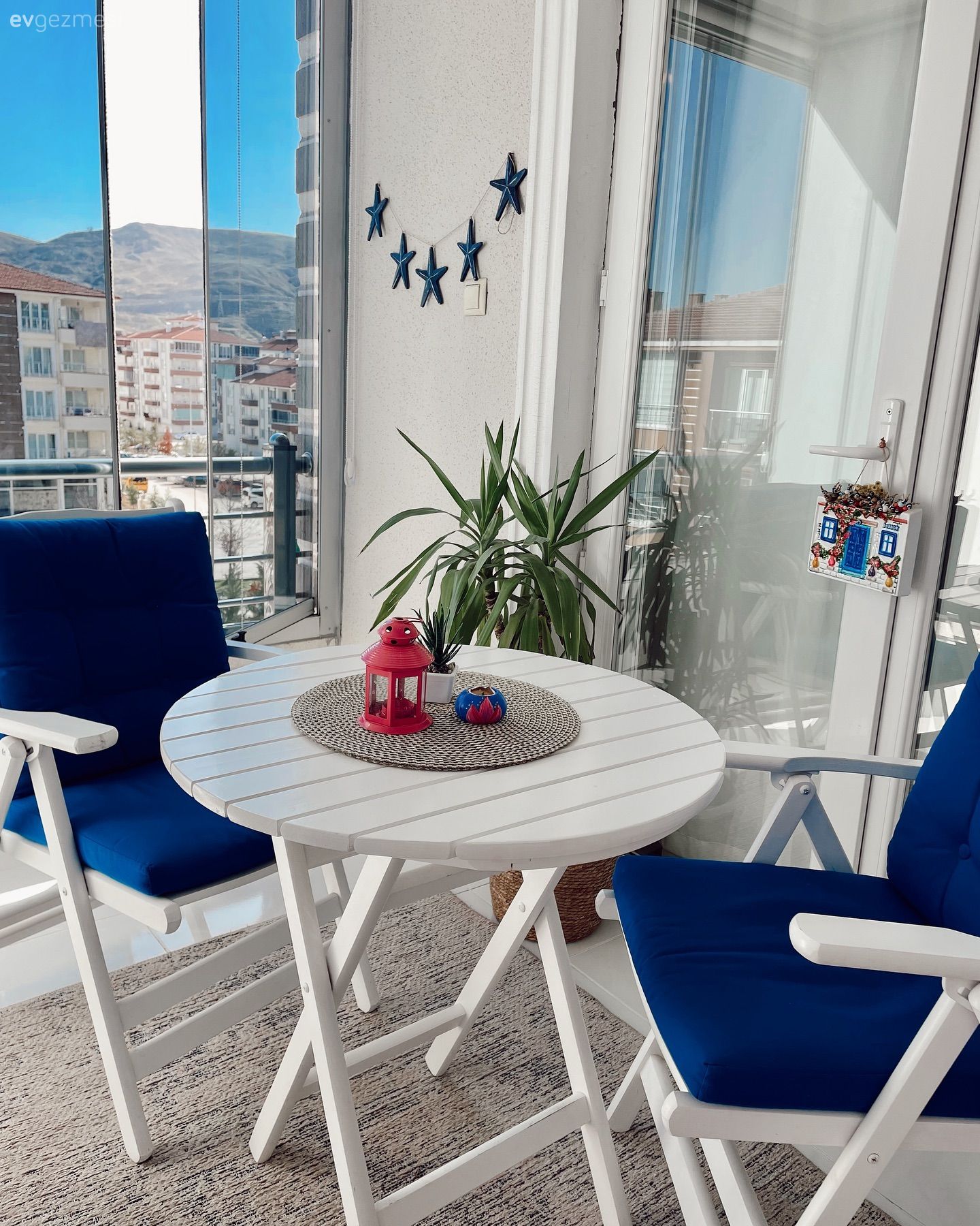Bu Çankırı Evinde Balkon Yazlık Bir Tatil Yeri Hissi Veriyor!