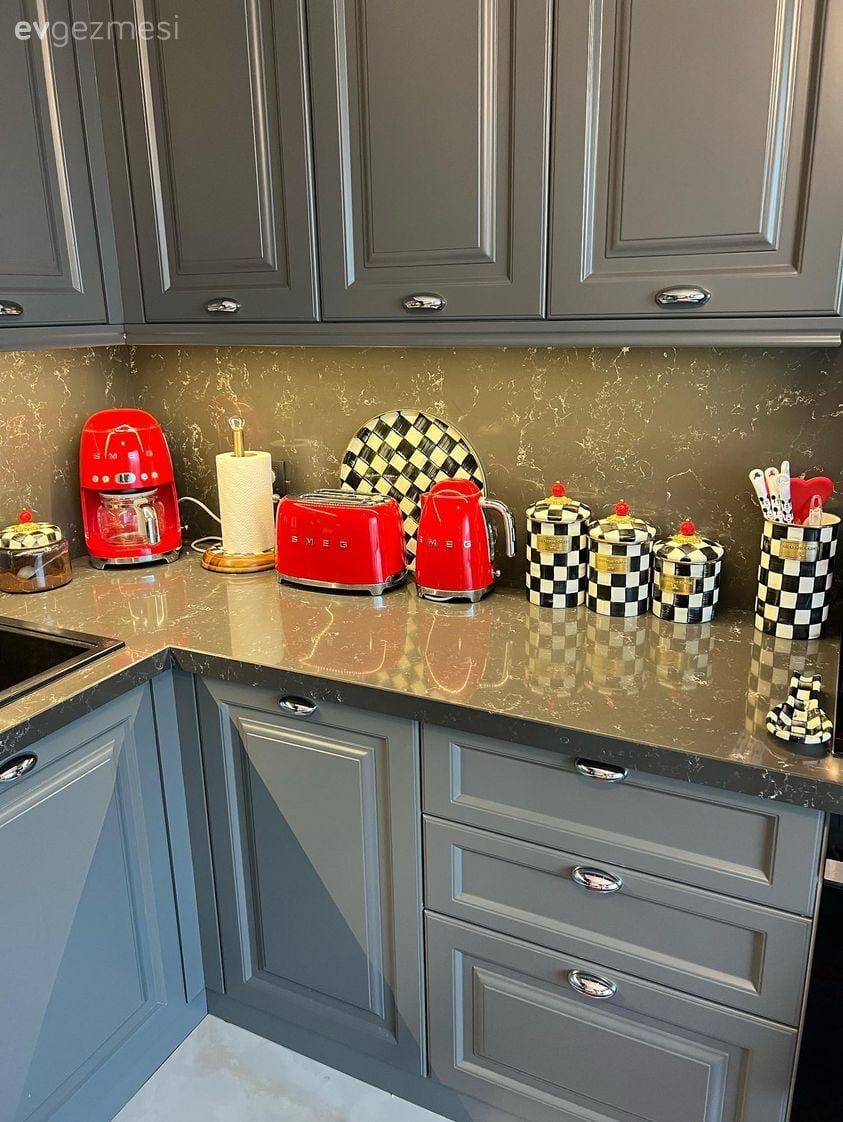 Modern, Gri, Siyah, Siyah- Beyaz, Kırmızı, Shaker kapaklı dolaplar, Mutfak, Ankastre, Davlumbaz, Mutfak halısı, Mutfak aksesuarları, Dekoratif Objeler