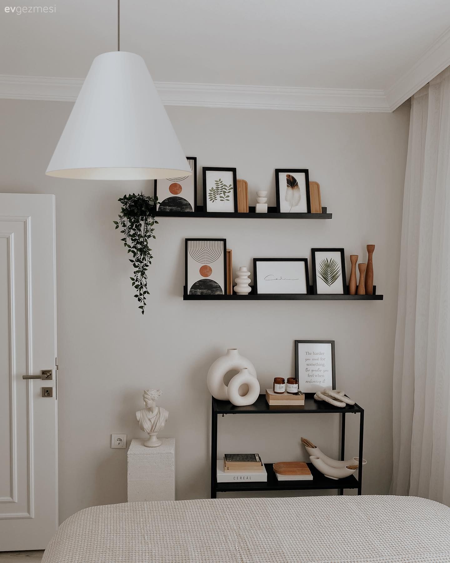 Açık Mutfaklı Bu İzmir Evi Beyaza Gönül Vermiş