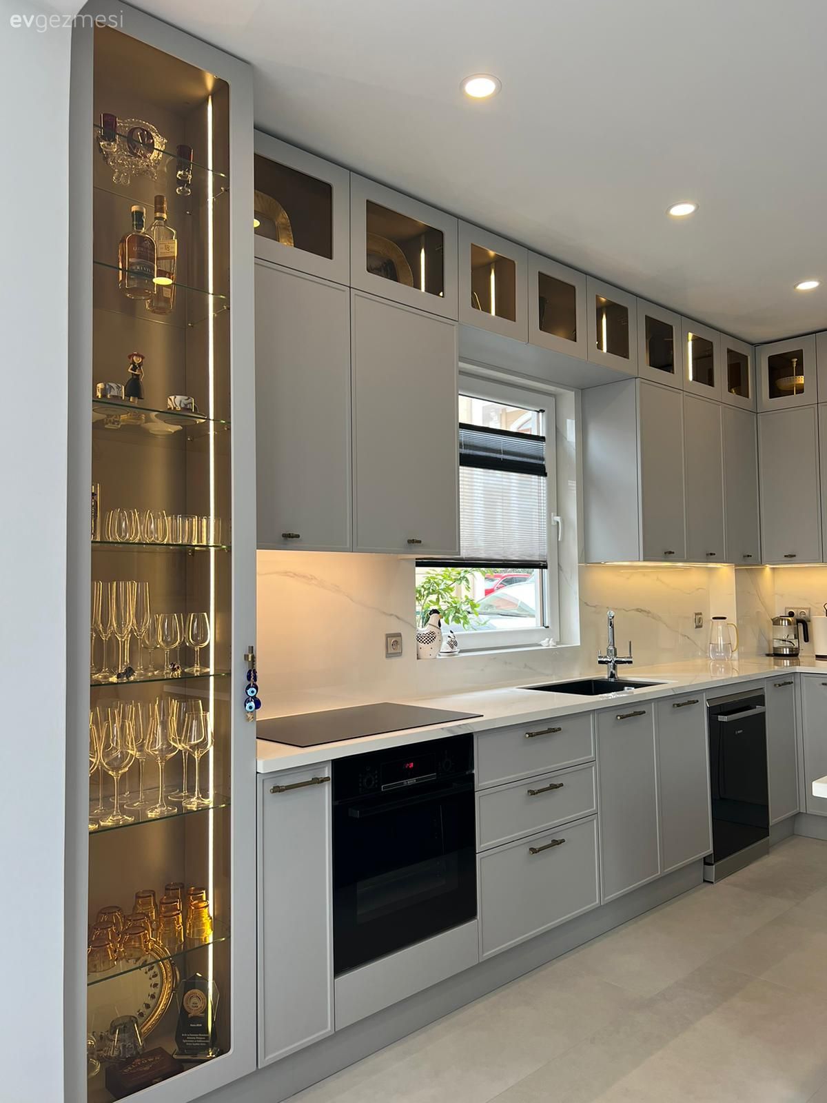 Mutfak Dolapları İçin Hangi Camı Tercih Edebilirsiniz?