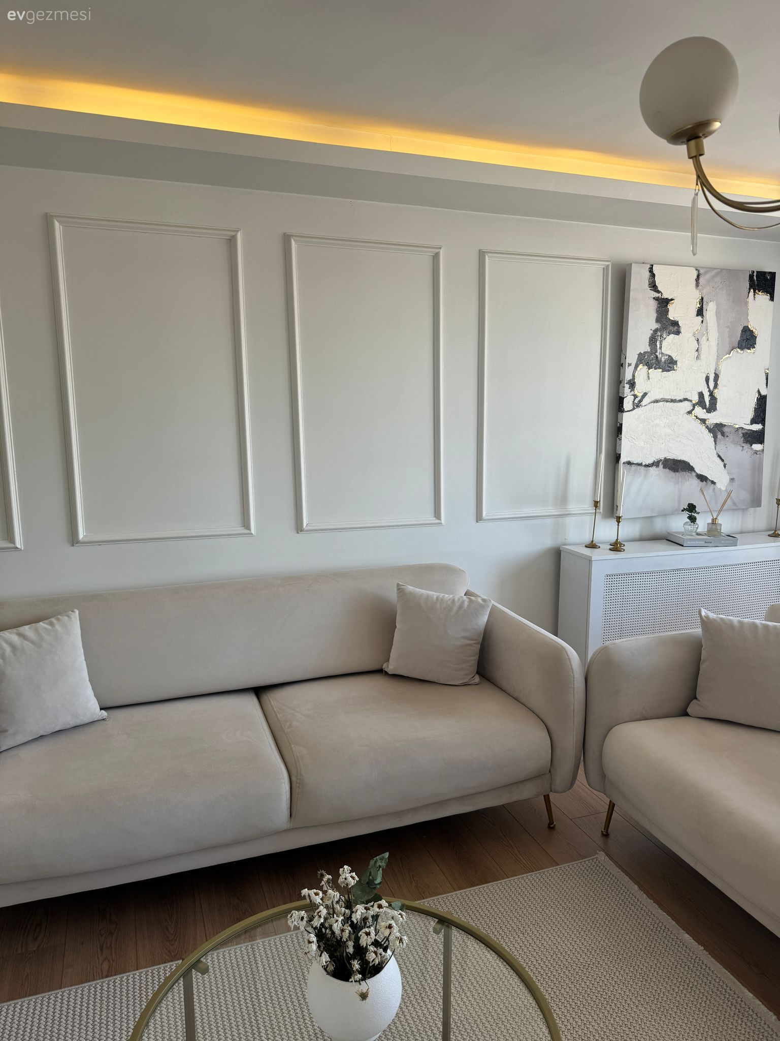 Bu İç Mimar Evi Her Zamana Uyum Sağlayacak Görünümde