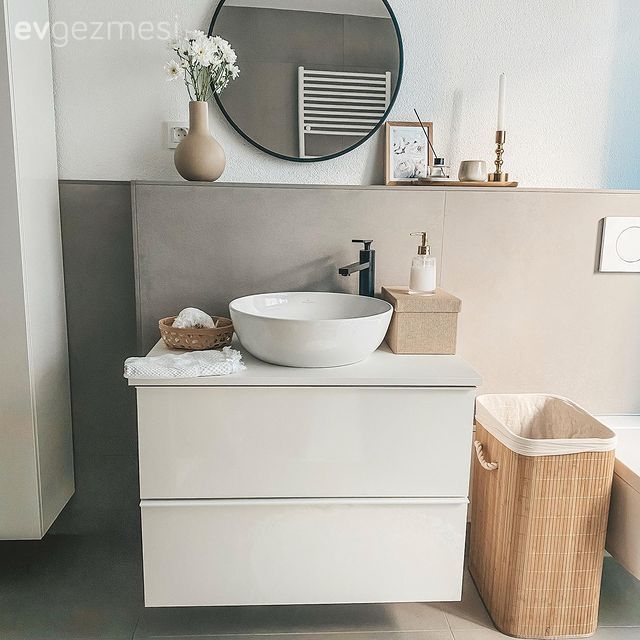 Banyo, Modern banyo, Banyo dolabı, Banyo aynası, Vazo, Ev Aksesuar, Banyo seramikleri, Beyaz