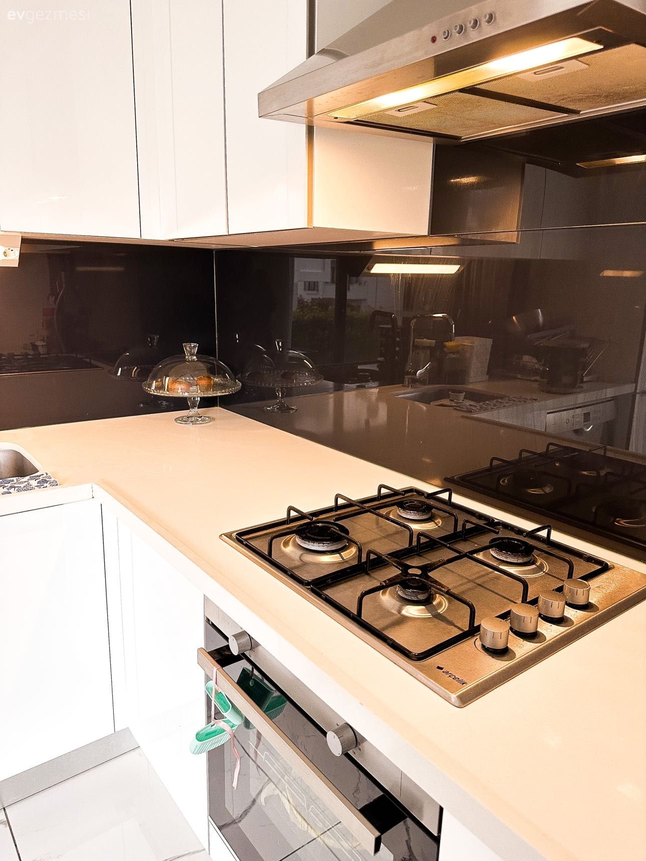 Beyaz, Siyah, Mutfak tezgahı, Mutfak, Mutfak tezgah arası, Davlumbaz, Ankastre