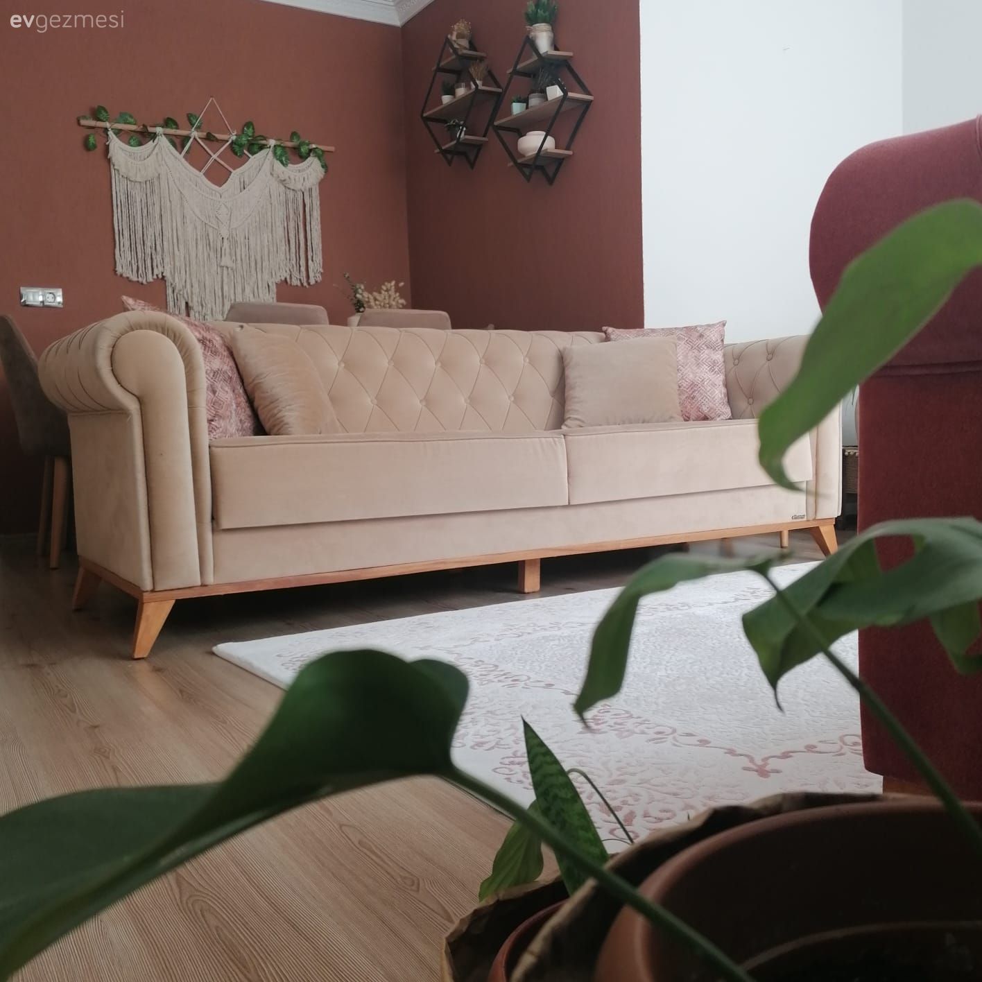 Bu Muğla Evi Sahibinin Dokunuşlarıyla Sıcaklık Kazanmış!