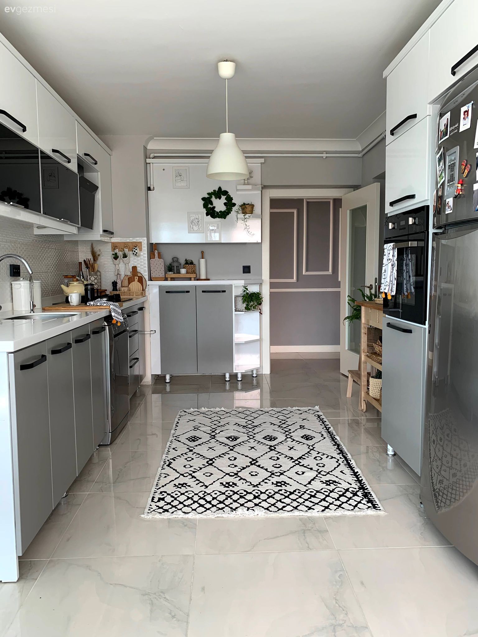 Bu Ankara Evinde Uyum Sıcak Detaylarla Pekiştirilmiş!