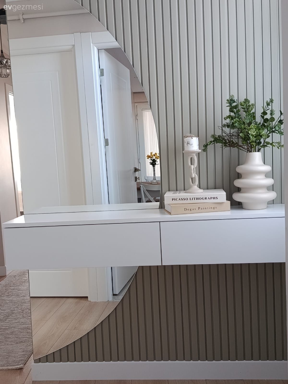 Bu İstanbul Evi Açık Renklerle Arasına Sınır Koymaktan Kaçınmış