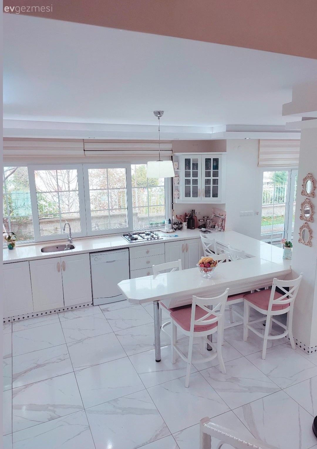 Samsun'daki Bu Müstakil Ev Farklı Tarzların Uyumunu Sergiliyor!