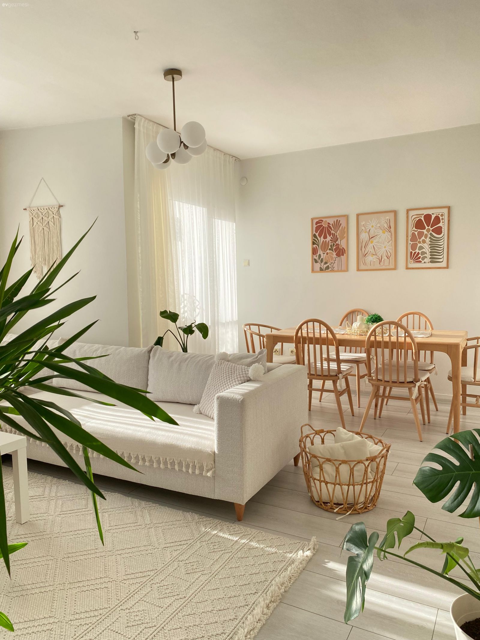 Derli Toplu Duran Bu Ankara Evi Ayrı Parçaların Birleşimi!