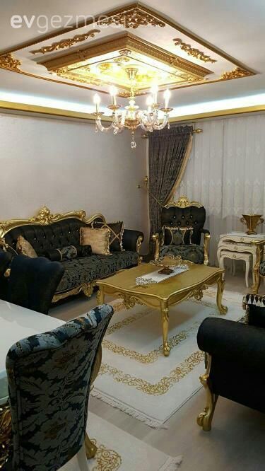 Klasik Şıklıktaki Bu Ev Gösterişli Detayları Çok Seviyor!