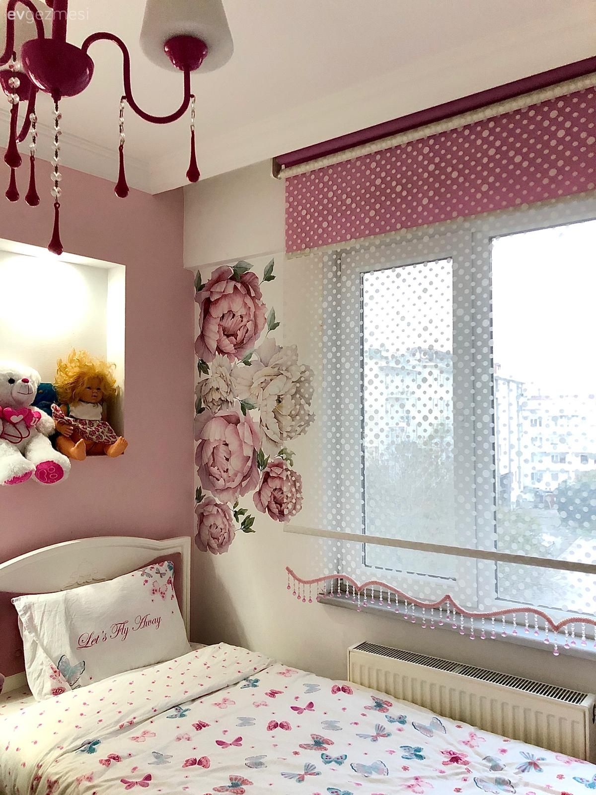 Çocuk Odası, Beyaz, Pembe, Çocuk odası duvar dekorasyonu, Çocuk odası aydınlatması, Çiçekli desen, Desenler