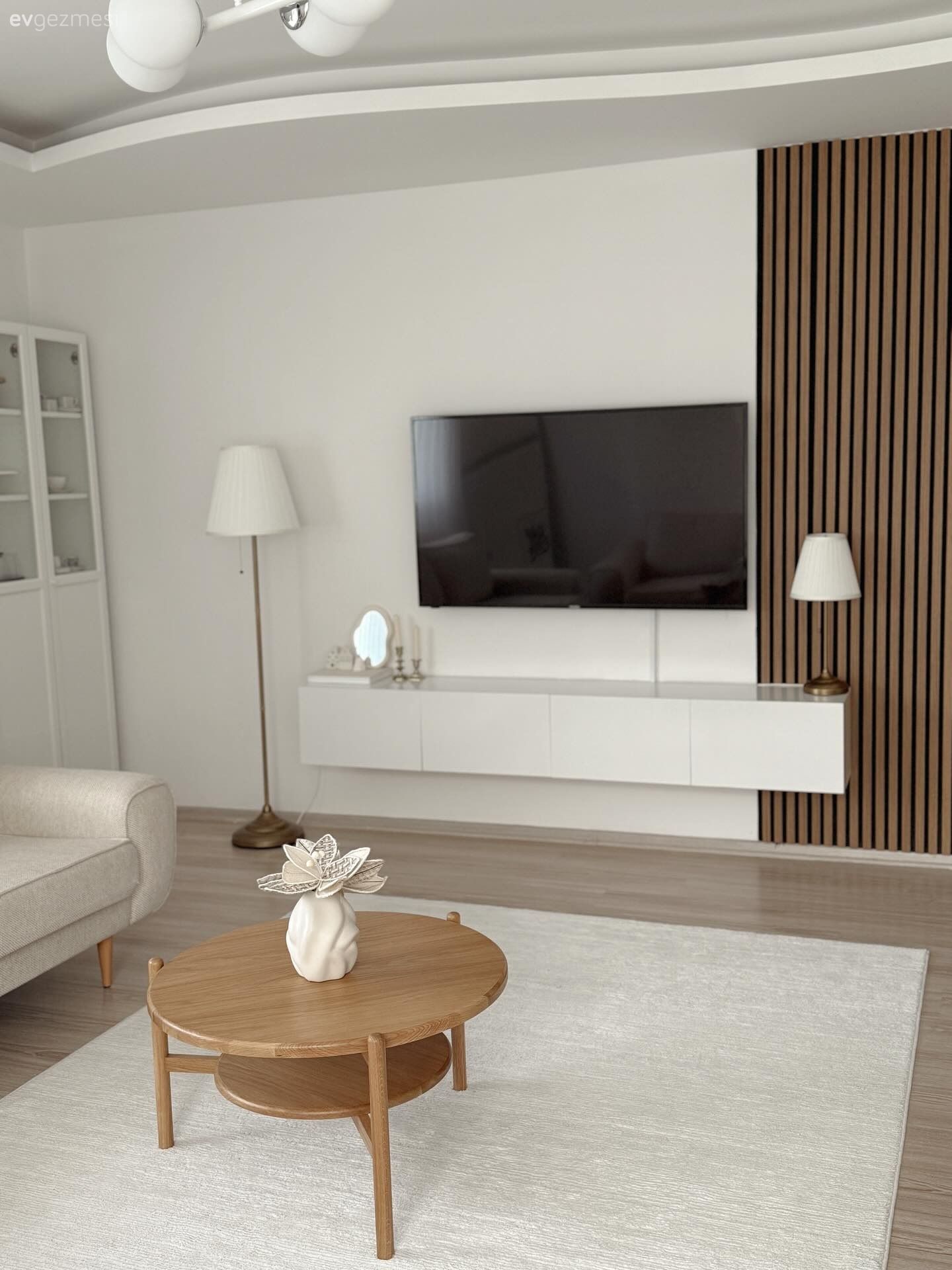 Bu İzmir Dekorunda Sadelik Net Şekilde Benimsenmiş