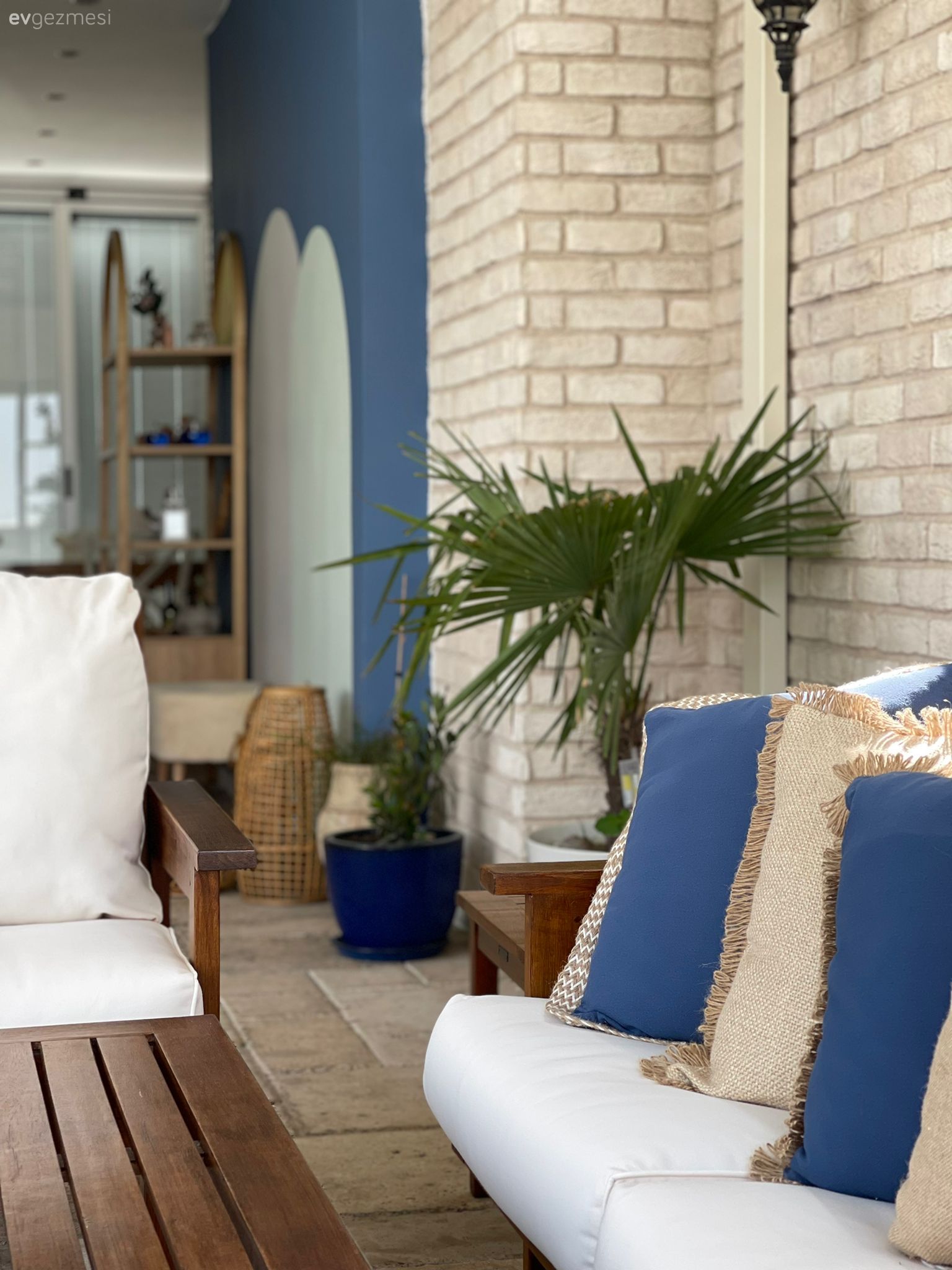 Terasından Nefes Alan Bu Bursa Evinde Sürpriz Detaylar Çok!