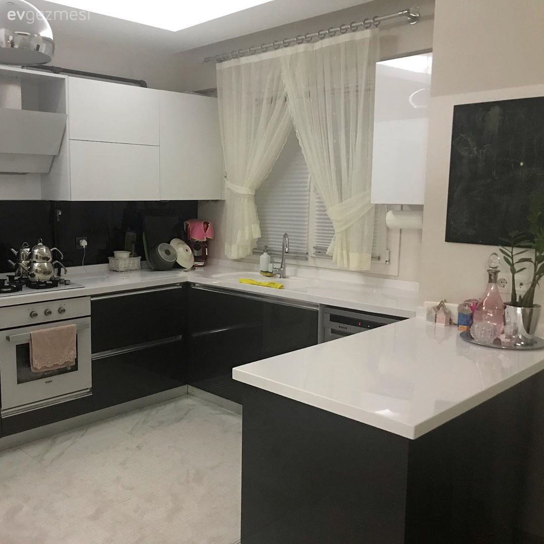 Bu Kayseri Evi İçindeki Bitkilerle Adeta Botanik Bahçesi