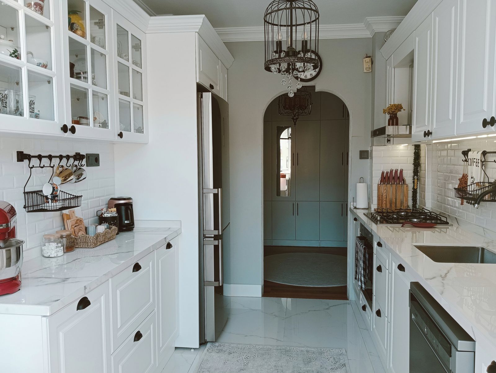 Koridor Tipi Bu Rize Mutfağında Country Stil Buram Buram!