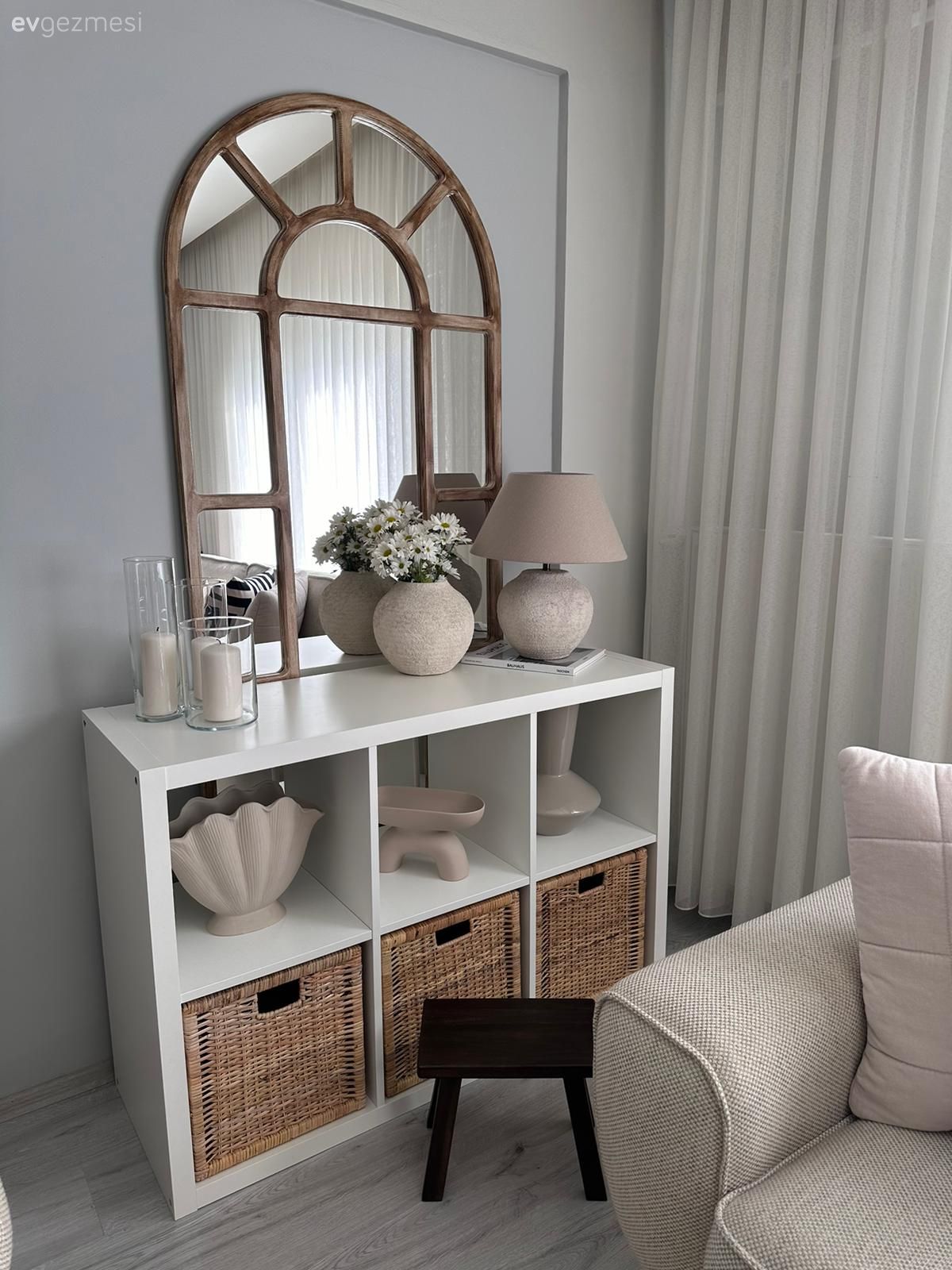 Bu Aydın Evinde Sadeliğin Önüne Geçecek Bir Şeye İzin Yok!