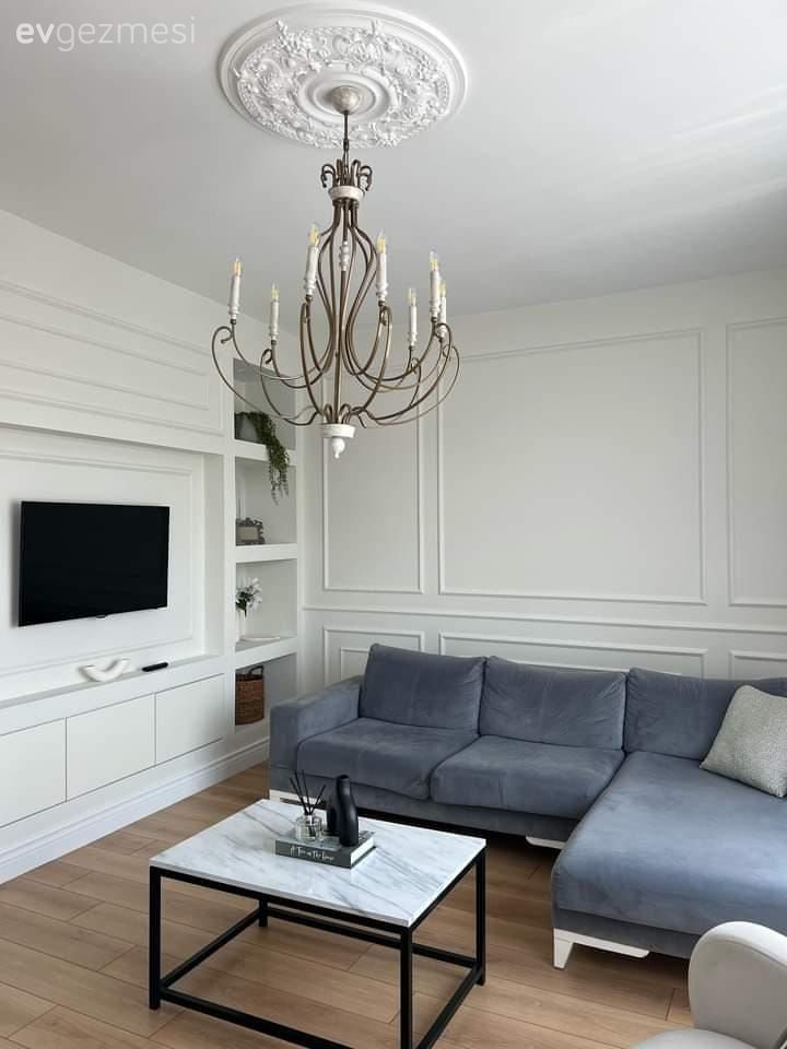 Salon, Modern, Gri, Beyaz, Siyah, Köşe koltuk, Koltuk takımı, Orta sehpa, Sehpa, Parke, Tv ünitesi, Avize, Aydınlatma, Salon avizesi, Duvar çıtalama, Kırlent, Ev tekstili