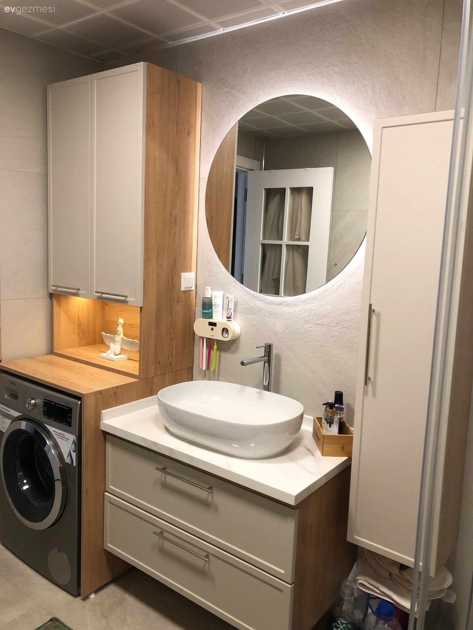 Bu İzmir Evinde Küçük Alanlara Uygun Tasarımlar Var