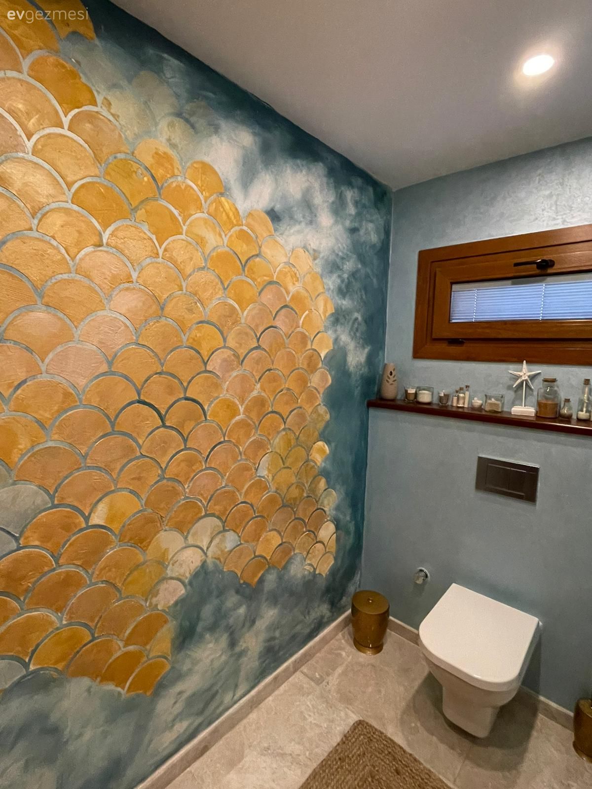 Zamansızlık Hissi Veren Bu Evde Az ve Çok Ortak Paydada Buluşmuş!