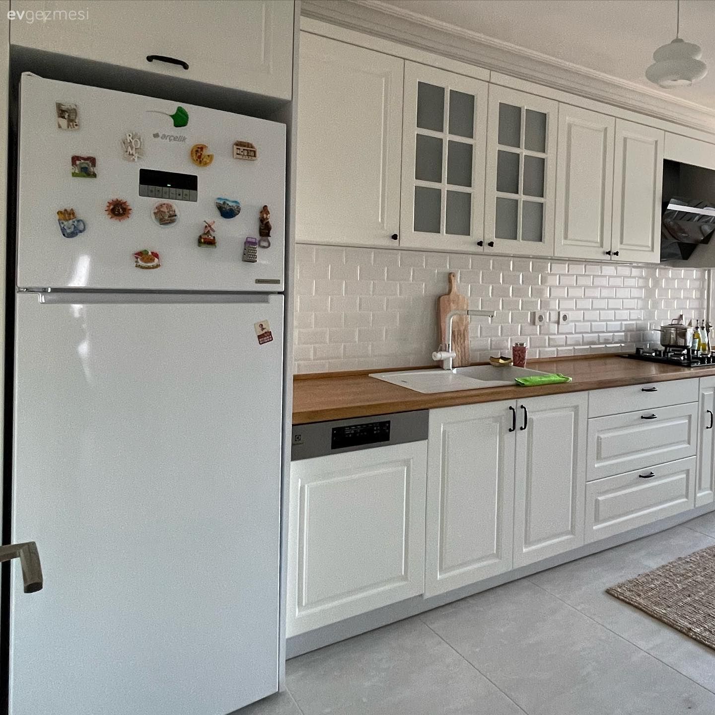 Öncesi&Sonrası: Yeni Haliyle Daha Sıcak ve Zamansız Bir Mutfak!