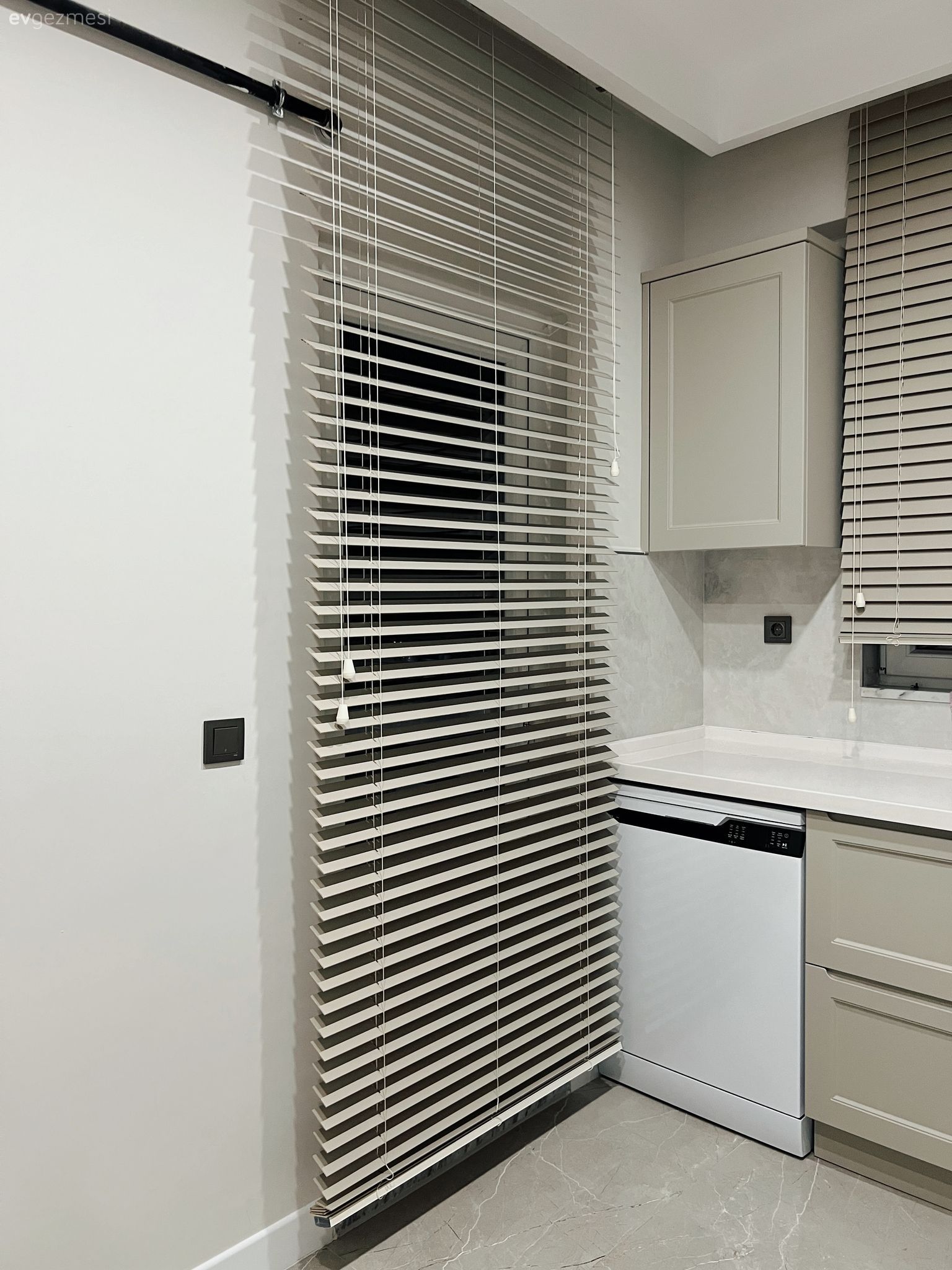 Bursa'daki Bu Evde Büyük Parçalar Sade Tamamlayıcılar Sıcak