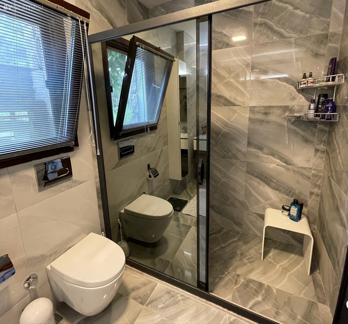 Banyo, Beyaz, Gri, Duşakabin, Banyo seramikleri