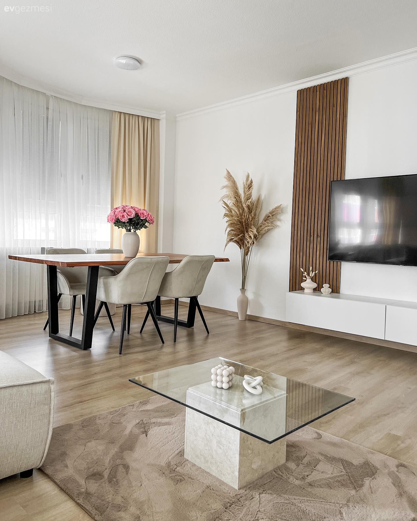 Yuvarlak Yemek Masası Mı Dikdörtgen Yemek Masası MI?