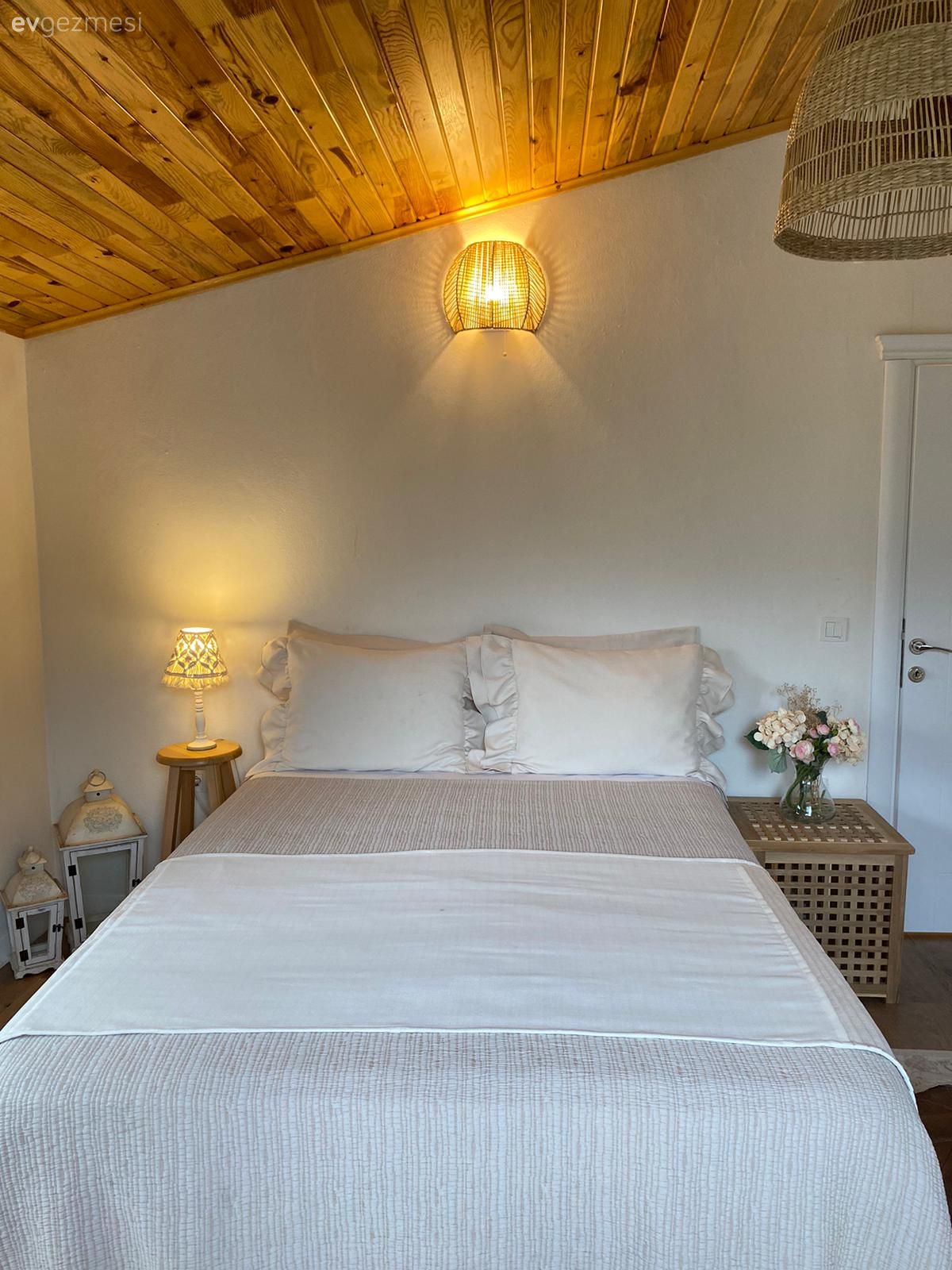 Artvin'deki Bu 144 M2'lik Ev Köy Hayatına Alışmış Villa Kıvamında!