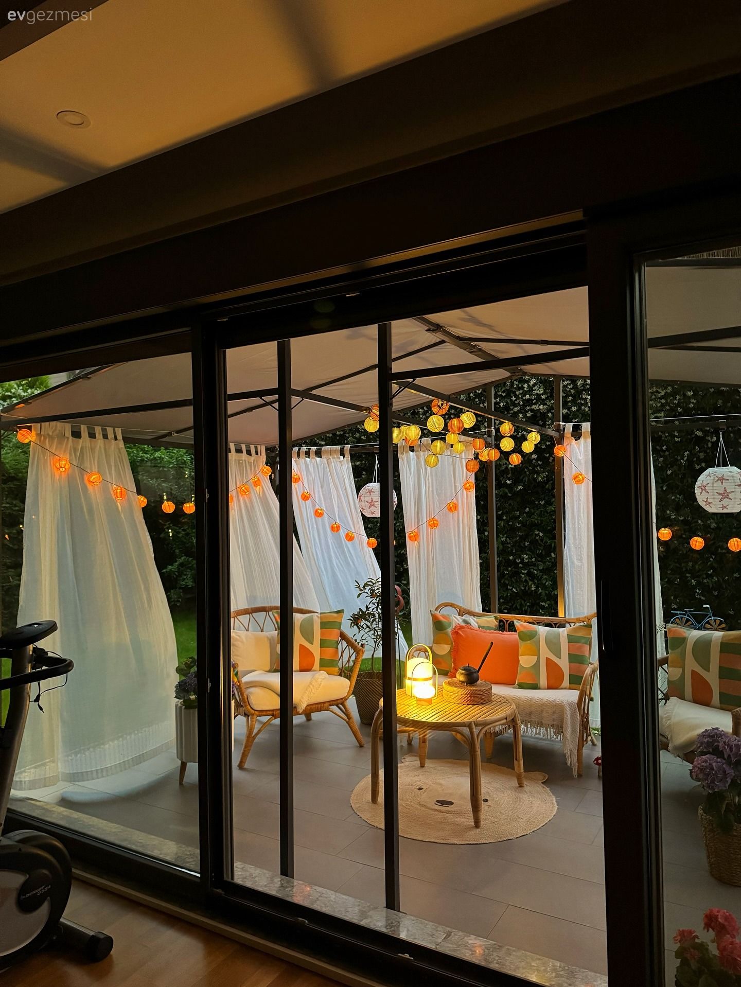 Bu Bahçenin Enerjisi İnsanı Festival Alanında Hissettiriyor