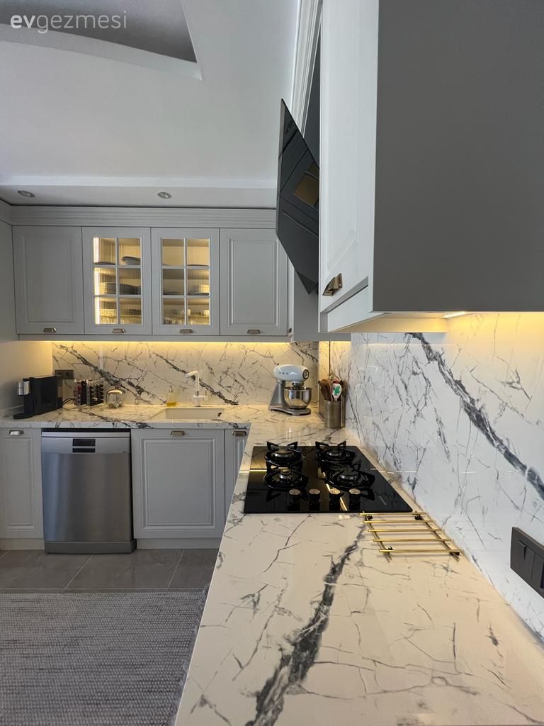 Öncesi de Kötü Değil Ama Sonrası Çok Karakteristik!