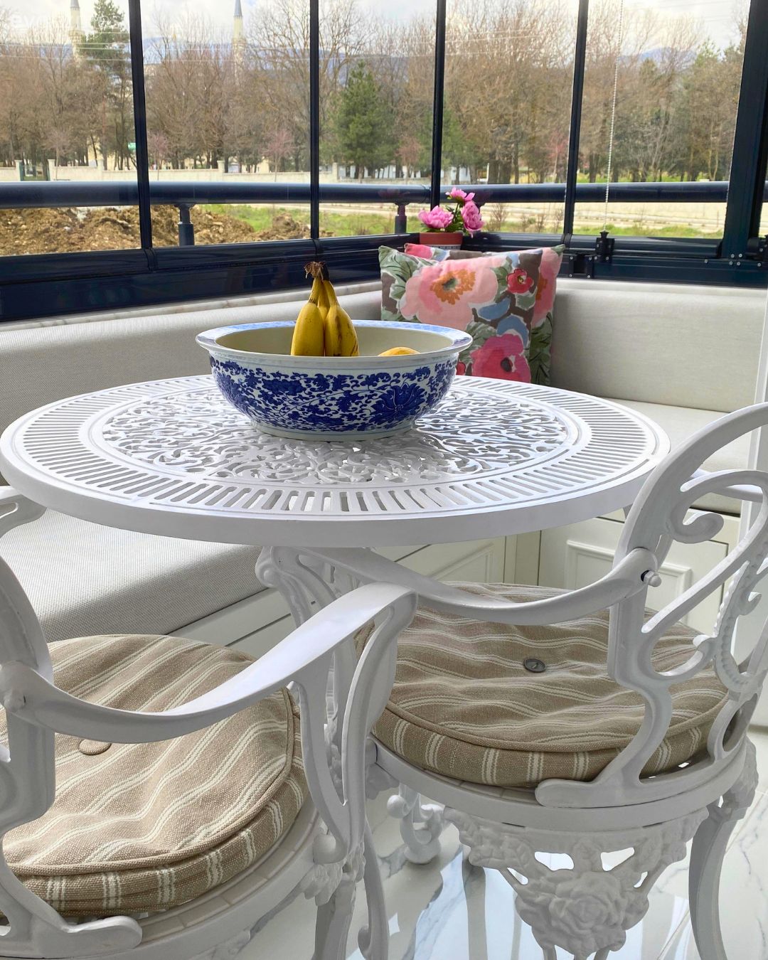 Balkon, Kapalı balkon, Sedir, Balkon masası, Sandalye, Ferforje, Kırlent, Ev tekstili, Desenler