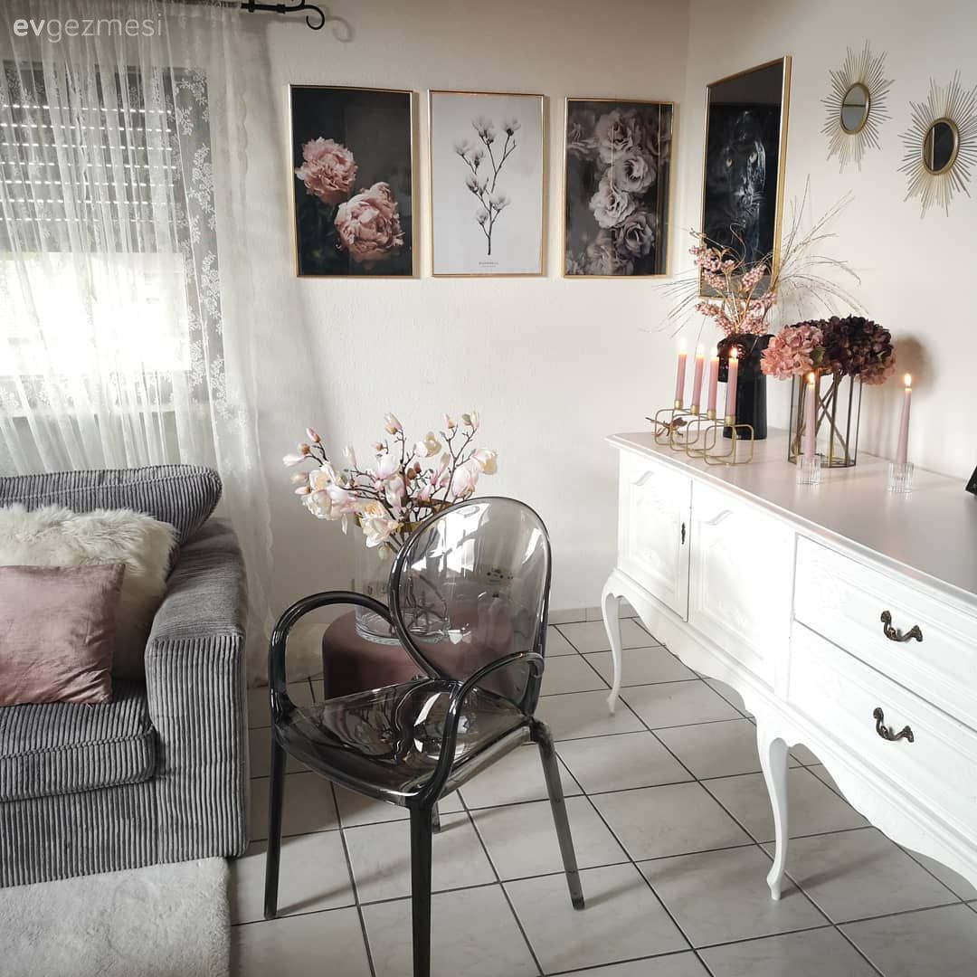 Salon, Modern, Country, Gri, Pudra pembe, Siyah, Beyaz, Sandalye, Tablo, Duvar dekorasyonu, Tv ünitesi, Tv ünitesi aksesuarları, Ev Aksesuar, Şamdan, Ayna, Yapay çiçekler, Vazo