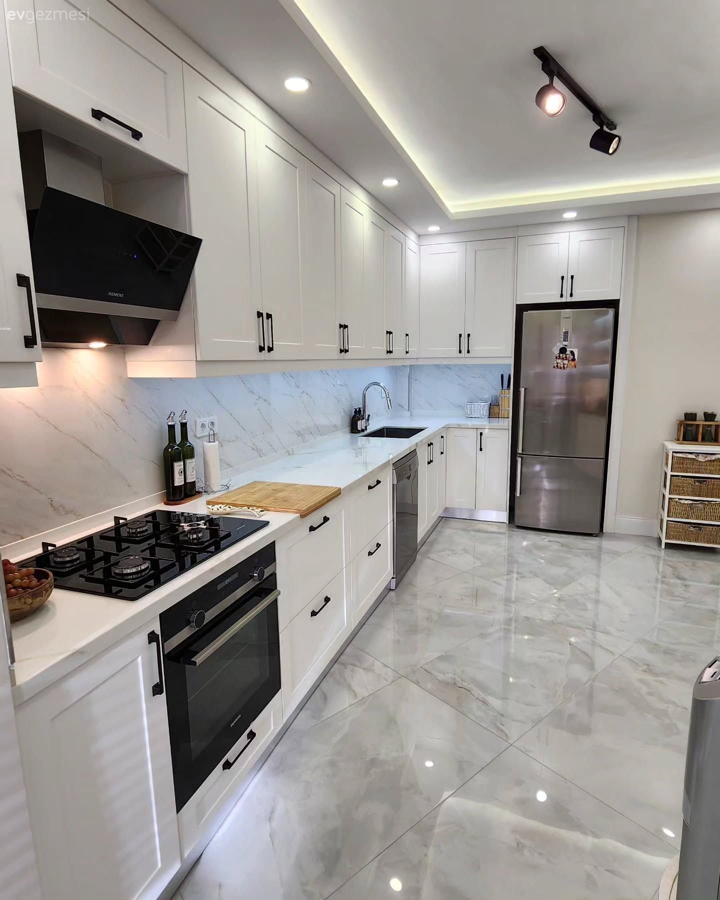 Asimetrik Planlı Bu Mutfağın Sonrası Tam Hayal Mekanı