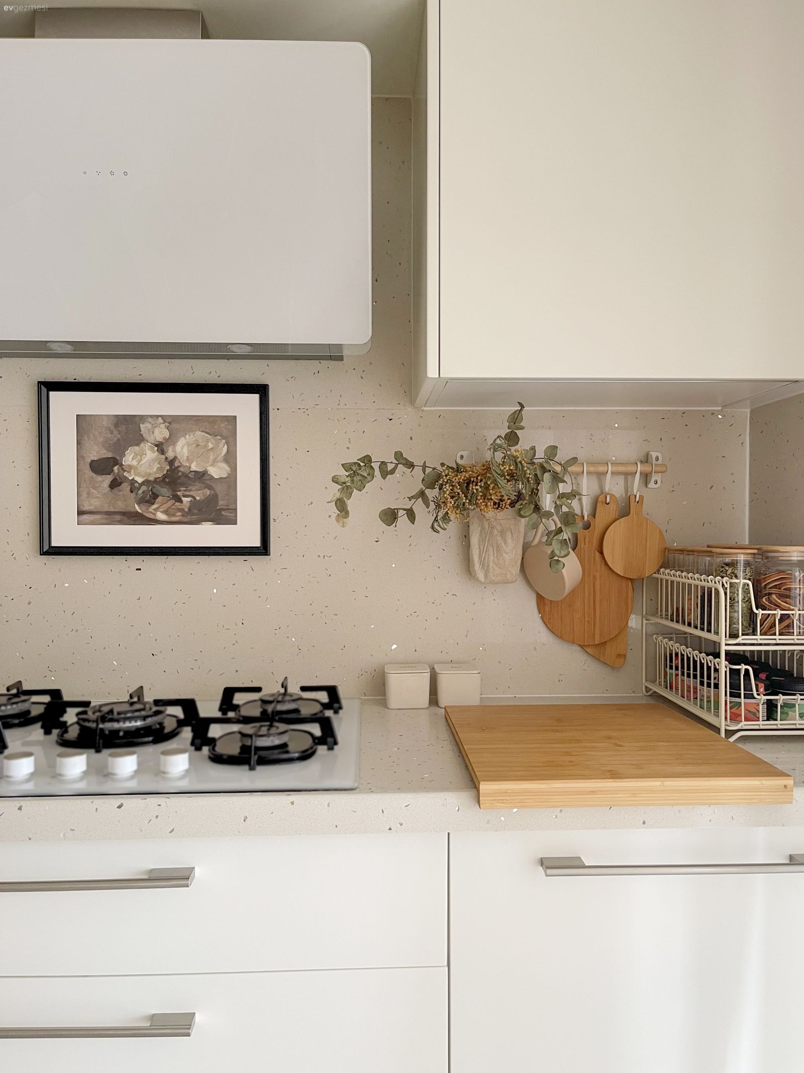 Mutfakta Tablo Kullanımı Nasıl Olmalı?