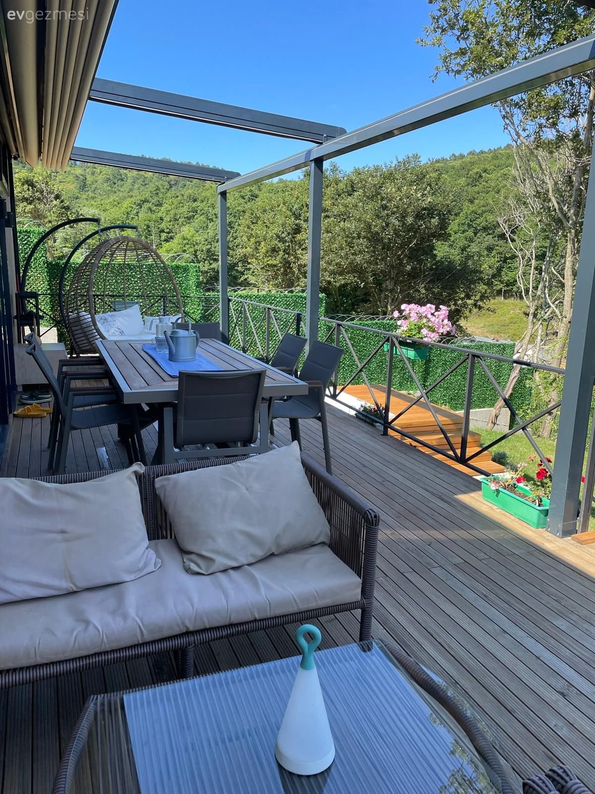 İstanbul'da Ama Sakinliğin İçinde: 30 M2'lik Bir Küçük Ev