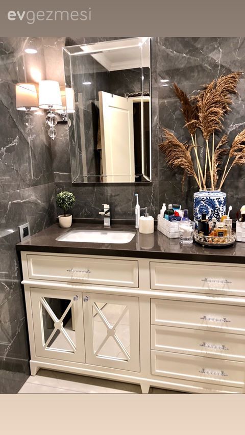 Banyo, Art deko, Beyaz, Gümüş, Siyah, Gri, Banyo dolabı, Banyo aynası, Banyo seramikleri, Banyo aksesuarları