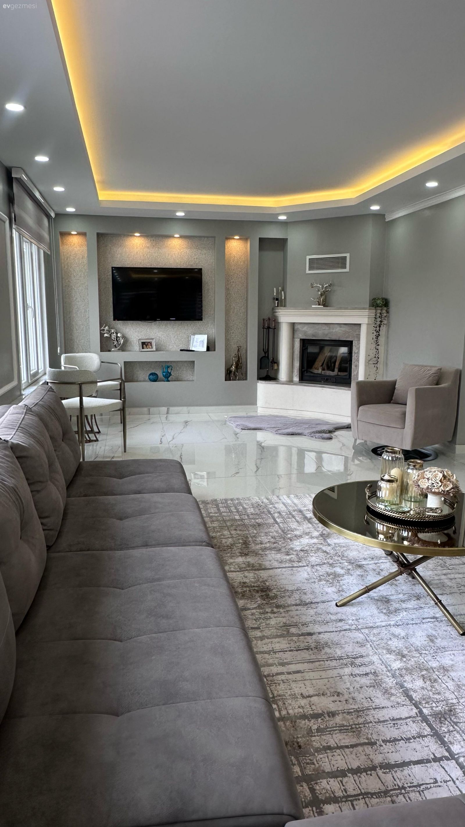 Bu Dubleks Evin İçinde Her Amaca Hizmet Eden Ayrı Bir Oda Var