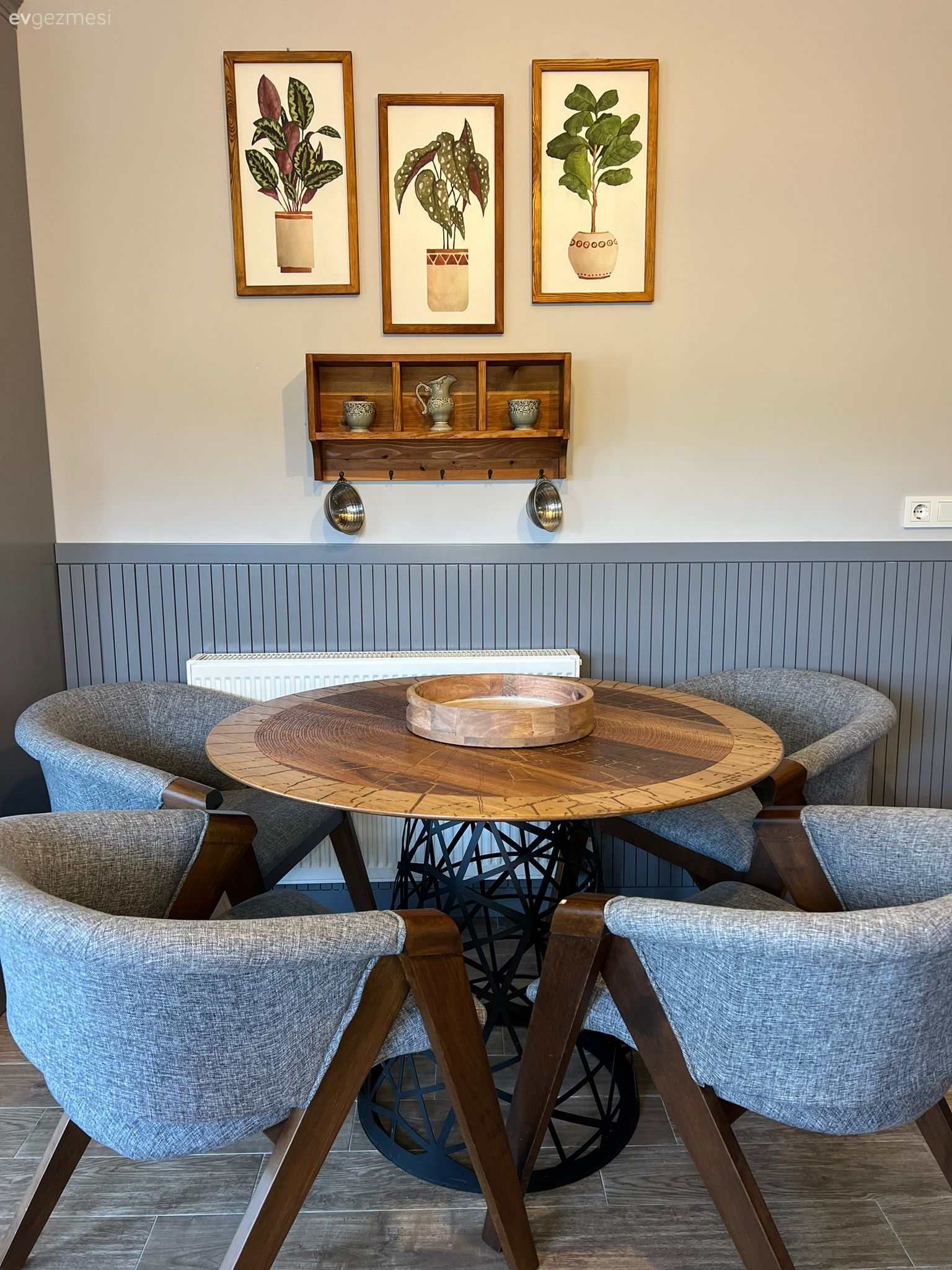 Müstakil Ev Modelleri: Grinin 50 Tonunu Barındıran Çiftlik Evi