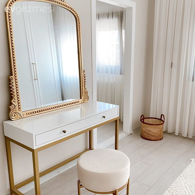 Altın, Beyaz, Tül perde, Perde, Puf, Yolluk, Halı