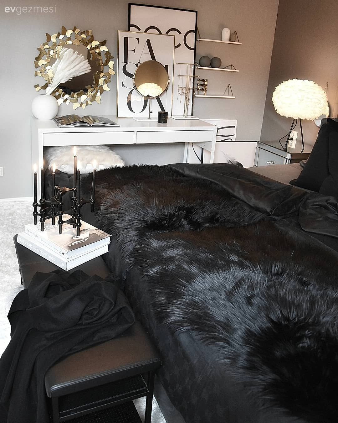 Ev Gezmesi: Bu Şık Dekorun Mottosu Mutluluk!