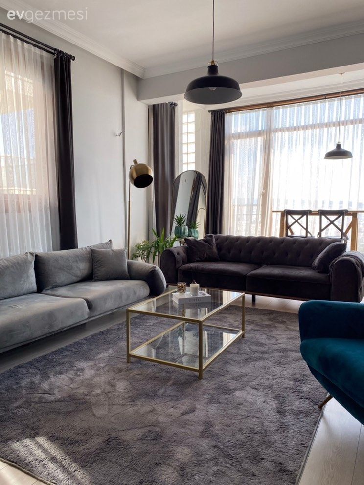 Bu İzmir Evinde Salon, Mutfak ve Çalışma Odası Aynı Alanın İçinde!