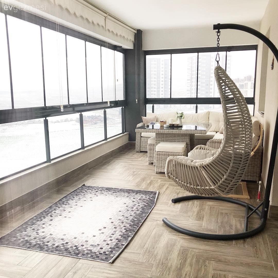 Balkon, Balkon oturma grubu, Krem, Beyaz, Salıncak, Balkon halısı, Balkon perdesi