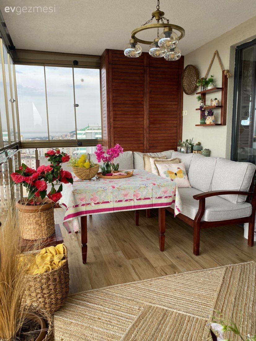 Balkonunuza En Çok Yakışan Çiçekler ve Bakım Rehberi!