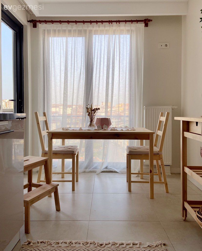 Bu Dekorun Eski Haline Bakınca Renklerin Etkisini Çok  iyi Anlarsınız