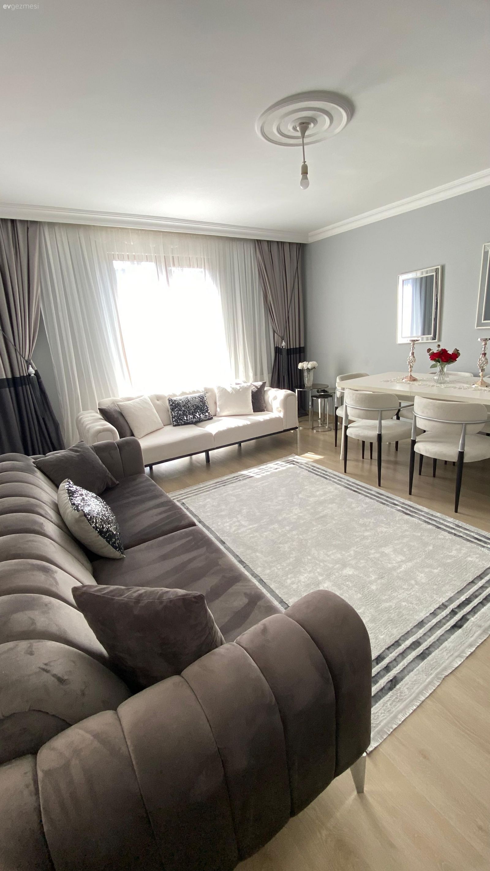 Bu Kocaeli Evi Modern Mobilyaları İle Cazibe Kazanmış