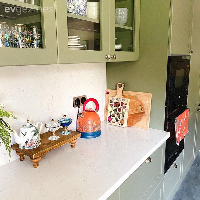 Mutfak, Gri, Beyaz, Yeşil, Mutfak tezgahı, Mutfak tezgah arası, Tezgah arası seramik, Mutfak aksesuarları