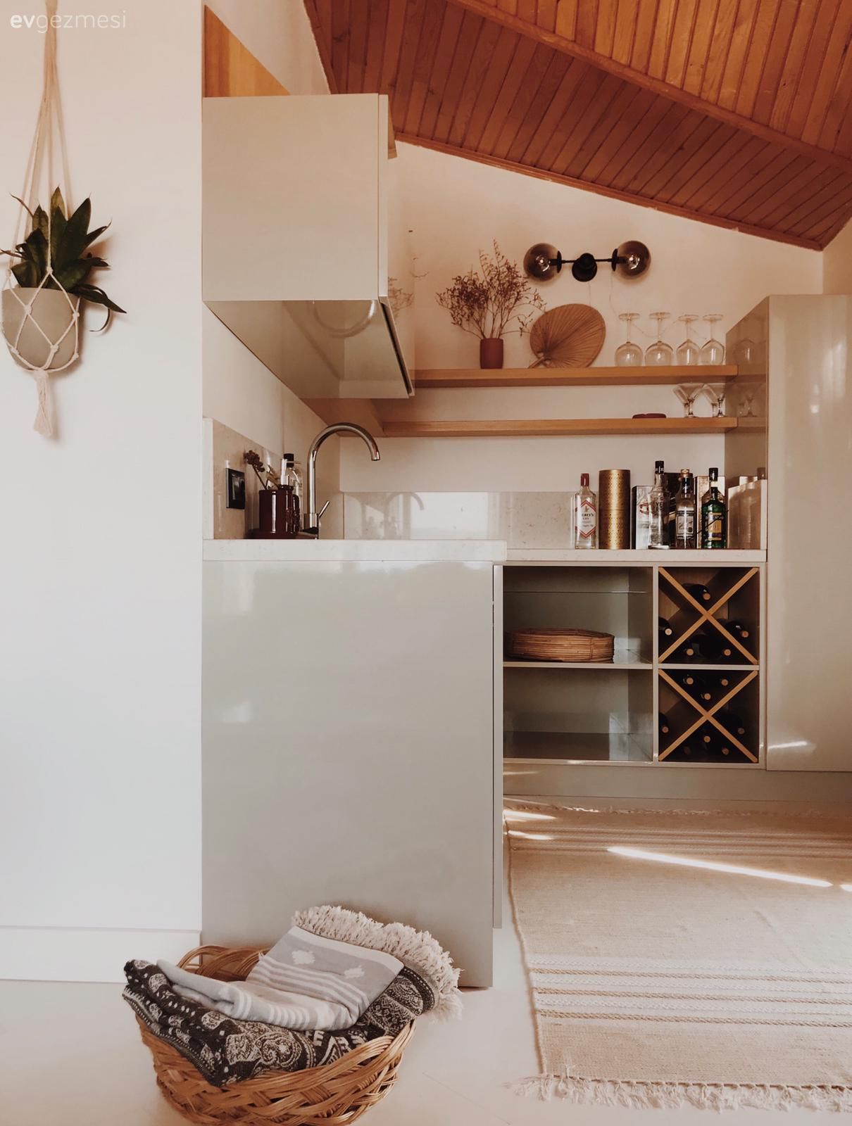 Sahibinin Profesyonel Kimliğini Her Köşede Yansıtan Bir Dubleks