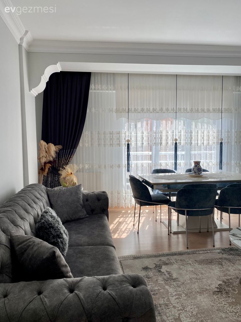 Salon, Modern, Mavi, Vizon, Krem, Beyaz, Koltuk takımı, Sandalye, Yemek masası, Fon perde, Perde, Tül perde, Halı, Salon halısı, Kırlent, Ev tekstili, Orta sehpa, Sehpa, Avize, Aydınlatma, Gri